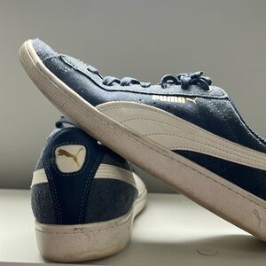 Navy Pumas
